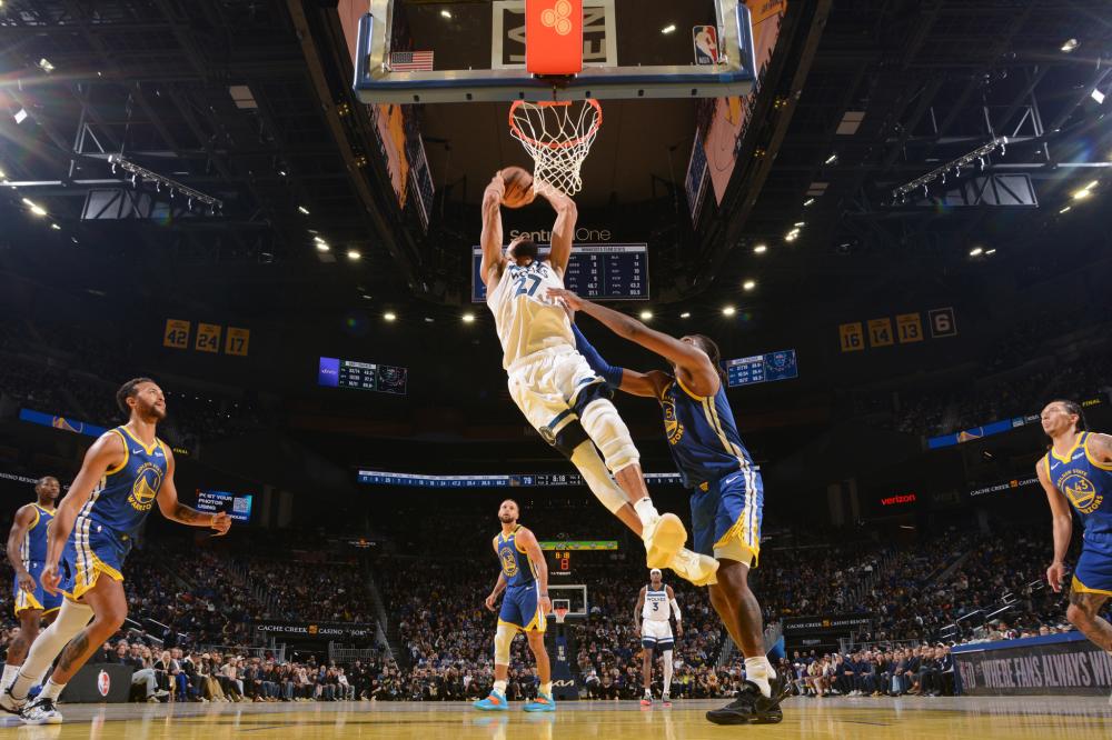 跑卫位置的 跑卫位置的